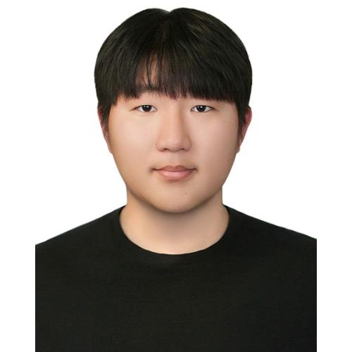조진웅